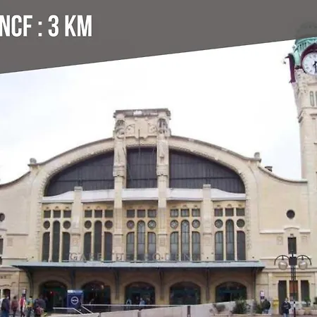 Le Jardin Des Plantes Et F2 Au Calmes, Terrasse, Stationnement Gratuit Rouen