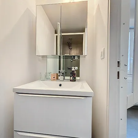 Le Jardin Des Plantes Et F2 Au Calmes, Terrasse, Stationnement Gratuit Appartement Rouen